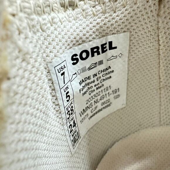 Sorel Out N About Wedge II White Waterproof Slip-On Shoes Booties Women Size 7 - Picture 16 of 16